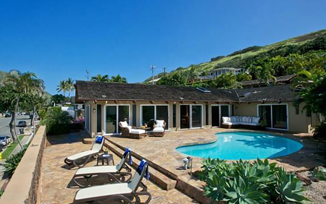 Portlock Community